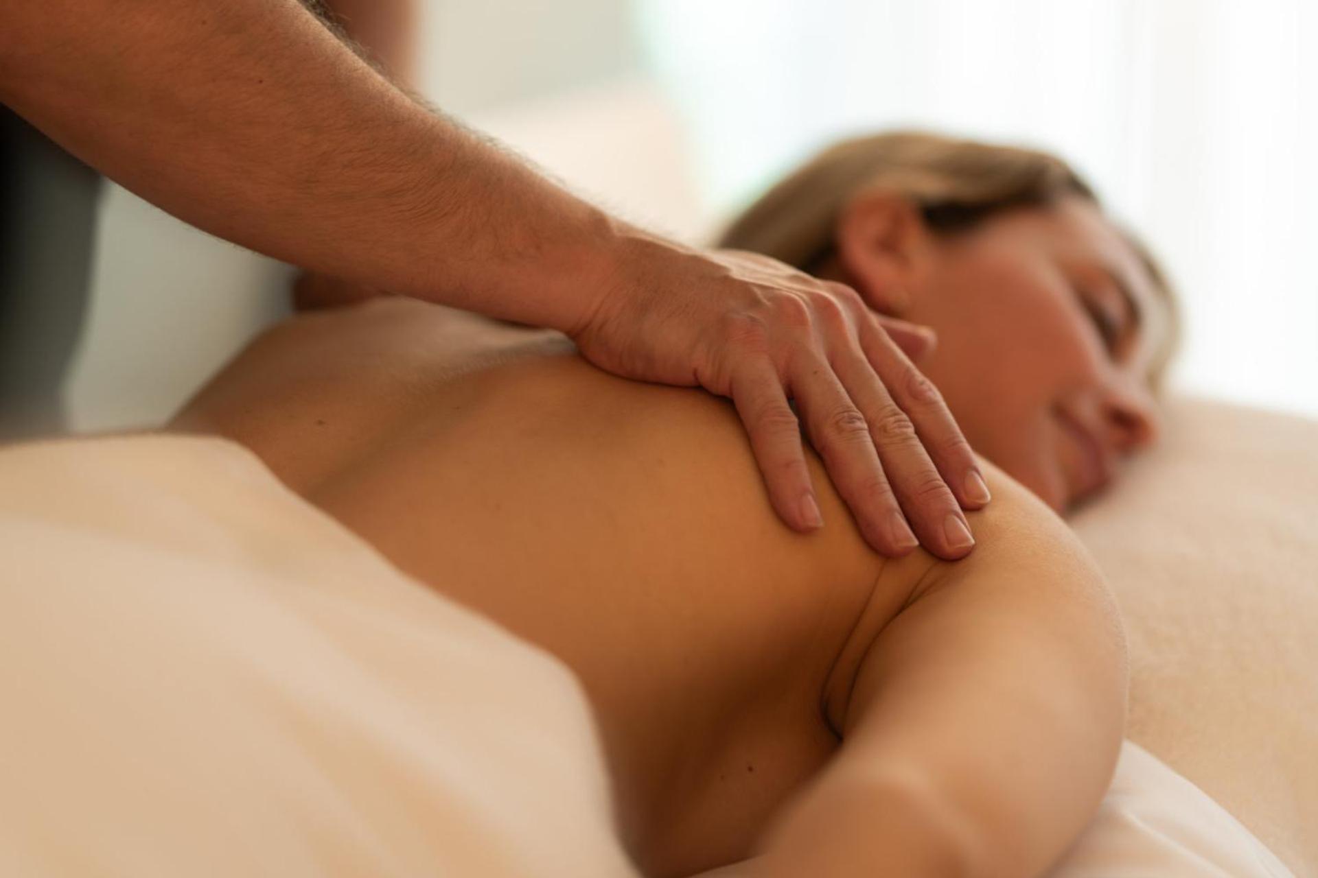 Hotel Sturm Bio- & Wellnesshotel In Der Rhoen Mellrichstadt Eksteriør bilde